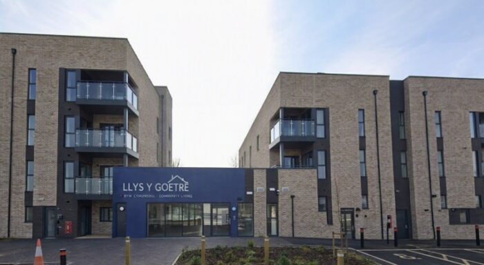 Llys Y Goetre, Llaneirwg